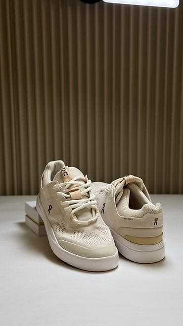 on cloud: Мужские кроссовки, 40, 41, 42, Новый, цвет - Бежевый, Платная доставка — 1