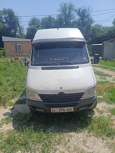 мерседес w210 2.2 дизель без турбины: Легкий грузовик, Mercedes-Benz — 3