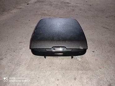 Subaru Forester SG5 верхний карман, бардачек. Привозной!!! Цена at lalafo.kg Subaru Forester SG5 верхний карман, бардачек. Привозной!!! Цена