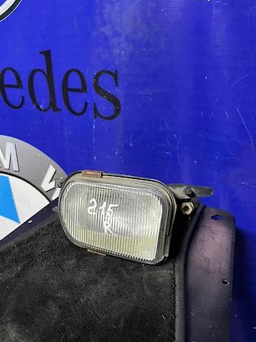 cl: Правая противотуманная фара Mercedes-Benz 2000 г., Б/у, Оригинал, Япония — 1