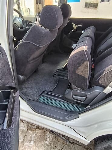 авто пуск: Honda Odyssey: 2002 г., 2.3 л, Автомат, Газ, Минивэн — 5