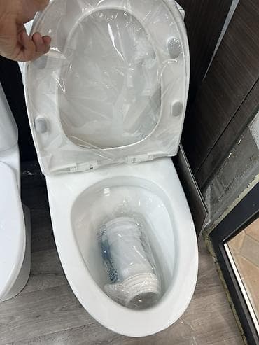 Унитазы и комплектующие: Унитаз Напольный, Новый, Материал: Фаянс — 2