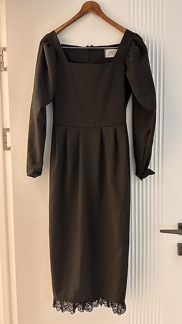 Вечернее платье, Коктейльное, С рукавами, S