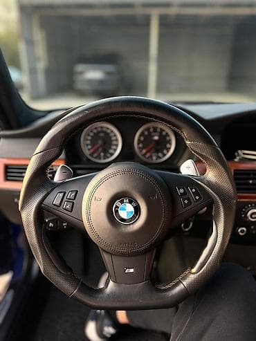 бмв м5: BMW : 2007 г., 5 л, Седан — 3