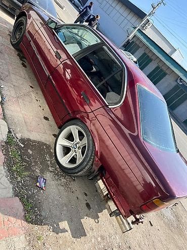 ош е34: BMW 5 series: 1990 г., Кол менен иштөөчү, Седан — 9