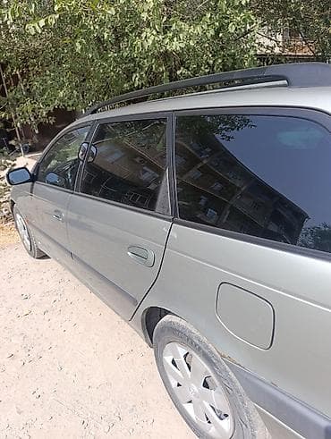 2 4 д: Toyota Avensis: 2002 г., 2 л, Механика, Дизель — 2