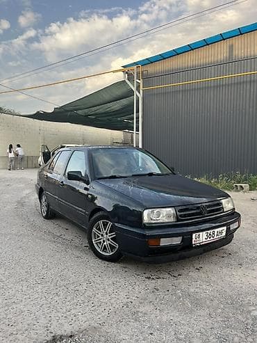dodge challenger: Volkswagen Golf: 1995 г., 1.8 л, Механика, Бензин, Хэтчбэк — 1