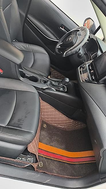 бампер на хонда степ: Toyota Corolla: 2022 г., 1.8 л, Вариатор, Гибрид, Седан — 7