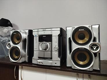 Продаю недорого SONY музыкальный центр есть и другие