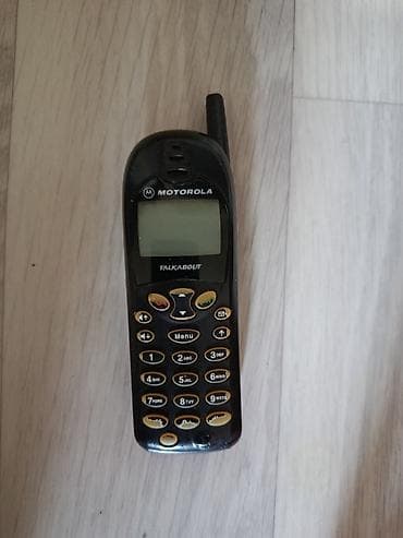 моторола телефон раскладушка: Motorola A760, Б/у, цвет - Черный — 1