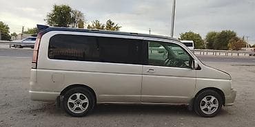 Продажа авто: Honda Stepwgn: 2002 г., Автомат, Бензин, Минивэн — 5