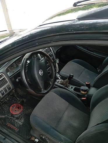 тайота авенсиз 2002: Toyota Avensis: 2002 г., 1.8 л, Механика, Бензин, Универсал — 4