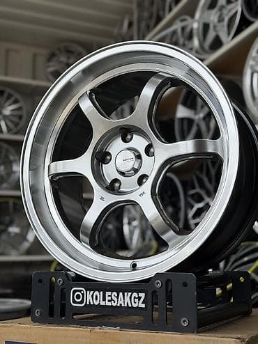 17: Литые Диски R 17 Advan Racing, Комплект, отверстий - 5, Новый — 1