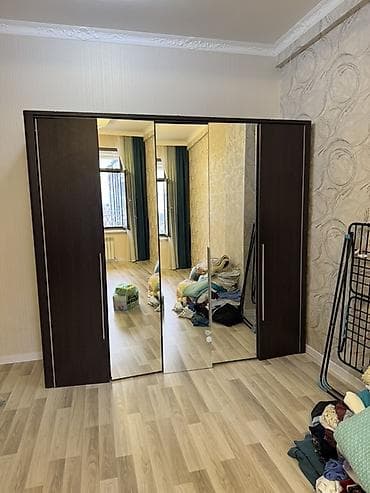 вд 306: Шкаф-купе с зеркальными дверями В отличном состоянии Высшее качество — 4