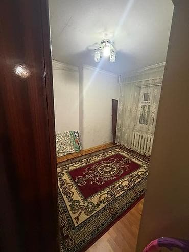 Комнаты: 90 м², С мебелью — 3