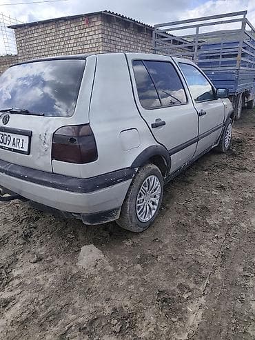 гольф 2 аварийный: Volkswagen Golf: 1993 г., 1.8 л, Механика, Бензин, Хэтчбэк — 4