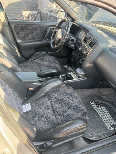 Унаа сатуу: Nissan Primera: 1998 г., Бензин, Седан — 1