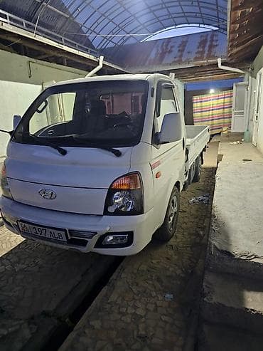 byd e2: Легкий грузовик, Hyundai, Стандарт — 4