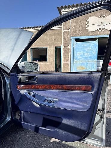 Audi: Audi A4: 1999 г., 2.4 л, Автомат, Бензин, Седан — 10