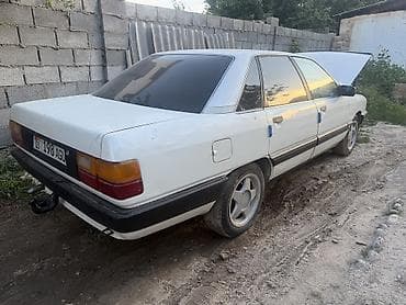 bye e5: Audi 100: 1989 г., 2.3 л, Механика, Бензин, Седан — 6