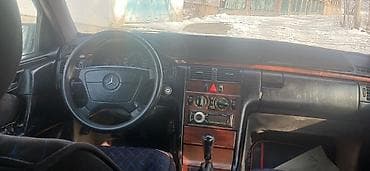 step spada: Mercedes-Benz E-Class: 1997 г., 3.2 л, Механика, Бензин, Седан — 9
