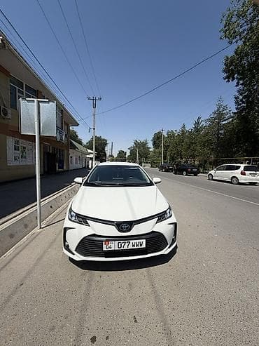 Унаа: Toyota Corolla: 2019 г., 1.8 л, Автомат, Гибрид, Седан — 1