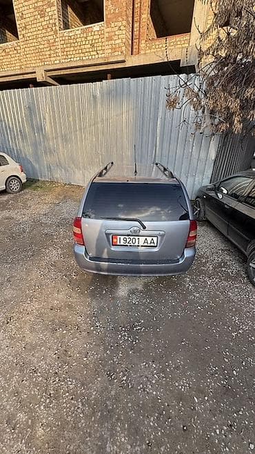 330 рх: Toyota Corolla: 2004 г., 1.8 л, Автомат, Бензин, Универсал — 1