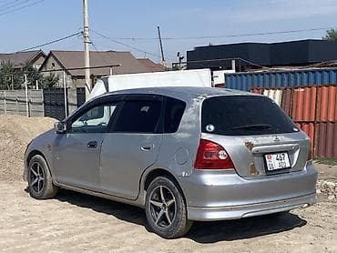 Honda Civic: 2002 г., 1.7 л, Вариатор, Бензин, Хэтчбэк — 3