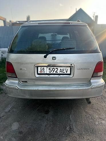 подлокотник аутбек: Honda Odyssey: 1998 г., 2.3 л, Автомат, Бензин — 7