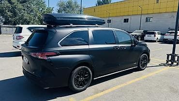 prius plus: Toyota Sienna: 2021 г., Гибрид, Минивэн — 4