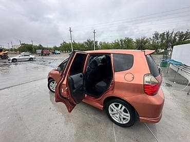 fit 2: Honda Fit: 2008 г., 1.5 л, Механика, Бензин, Хэтчбэк — 6