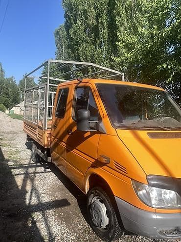 Унаа: Жеңил жүк ташуучу унаа, Mercedes-Benz, Дубль, Колдонулган — 2