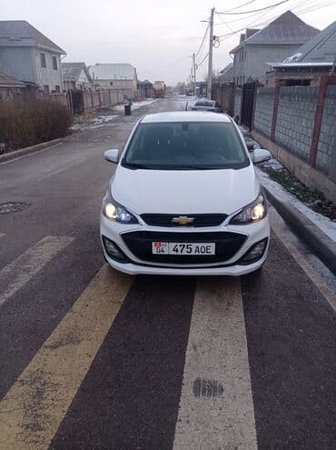 mazda 6 2008: Chevrolet Spark: 2020 г., 1 л, Вариатор, Бензин, Хэтчбэк — 4