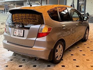 Продажа авто: Honda Fit: 2010 г., 1.5 л, Автомат, Бензин, Хэтчбэк — 10
