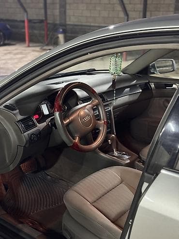 лобовое на ауди: Audi A6: 2002 г., 2.4 л, Вариатор, Бензин, Седан — 5