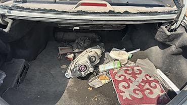 дверные карты w210: Toyota Camry — салон и багажник - Просторный задний ряд с двумя — 3