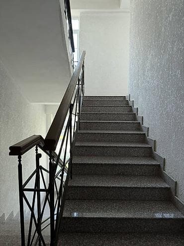 2 комнаты, 42 м², 12 мкр 3 этаж — 3