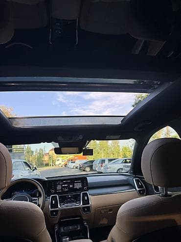 sorento 2024: Kia Sorento: 2022 г., 1.6 л, Типтроник, Гибрид, Кроссовер — 9