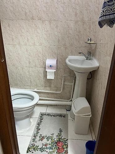 Үйлөр: 1 бөлмө, Менчик ээси, Чогуу жашоо менен, Толугу менен эмереги бар — 6