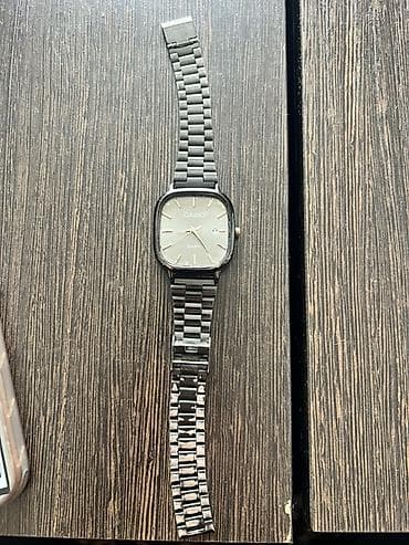 xbox core: Продаю: Чехол: 13,14 iphone 60сом, нет кнопок громкости и звука Часы — 3