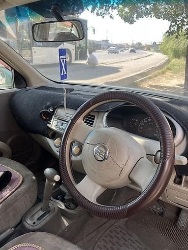 wuling mini ev: Nissan March: 2002 г., 1.3 л, Автомат, Бензин, Хэтчбэк — 8