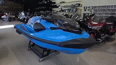водный катамаран: Гидроцикл Sea‑Doo ( Sea Doo Rxp x 325 Год выпуска 2026 Обьем 1630 сс — 10