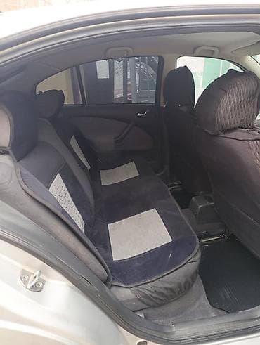 octavia: Skoda Octavia: 2003 г., 1.6 л, Механика, Бензин, Седан — 6