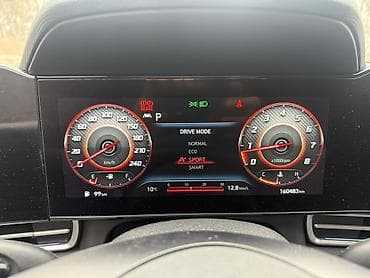 reno duster: Hyundai Elantra: 2021 г., Седан — 5