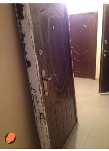 аквариум ремонт: Межкомнатная дверь со стеклом — 1