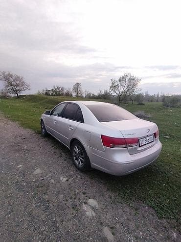 обменяю на квартиру: Hyundai Sonata: 2008 г., 2 л, Автомат, Газ, Седан — 2