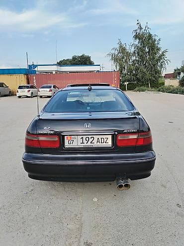 пл: Honda Accord: 1997 г., 2 л, Механика, Бензин, Седан — 3