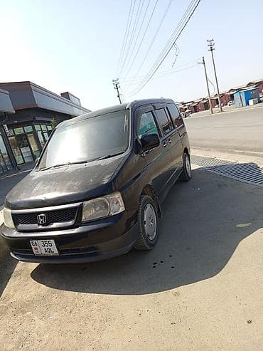 кулиса фит: Honda Stepwgn: 2003 г., Минивэн — 1
