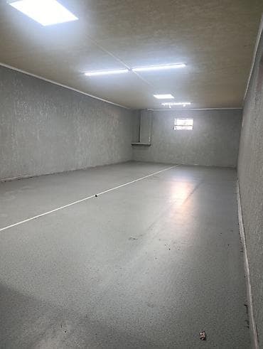 аренда яхта: Сдаётся в аренду помещение площадью 70 квадратных метров. Помещение — 4