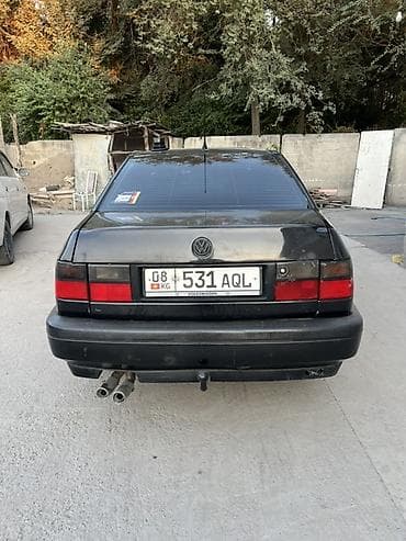 mers 817: Volkswagen Vento: 1992 г., 2 л, Механика, Бензин, Седан — 3